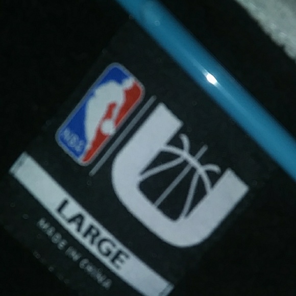 NBA Spurs Sweatshirt - Picture 3 of 3